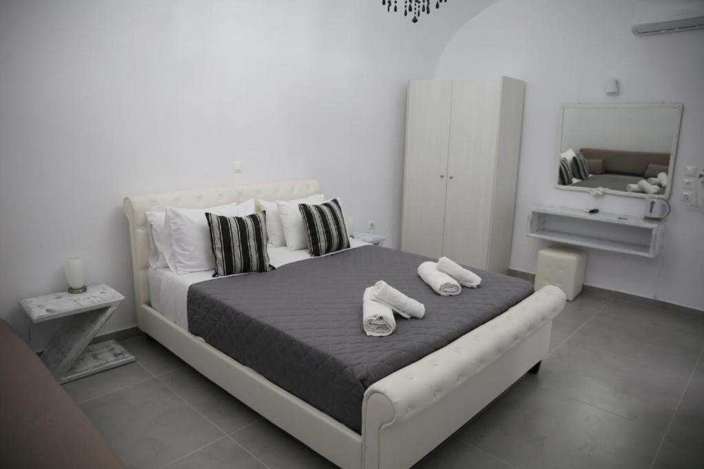 Unique Leta Apartment Fira  Exterior foto