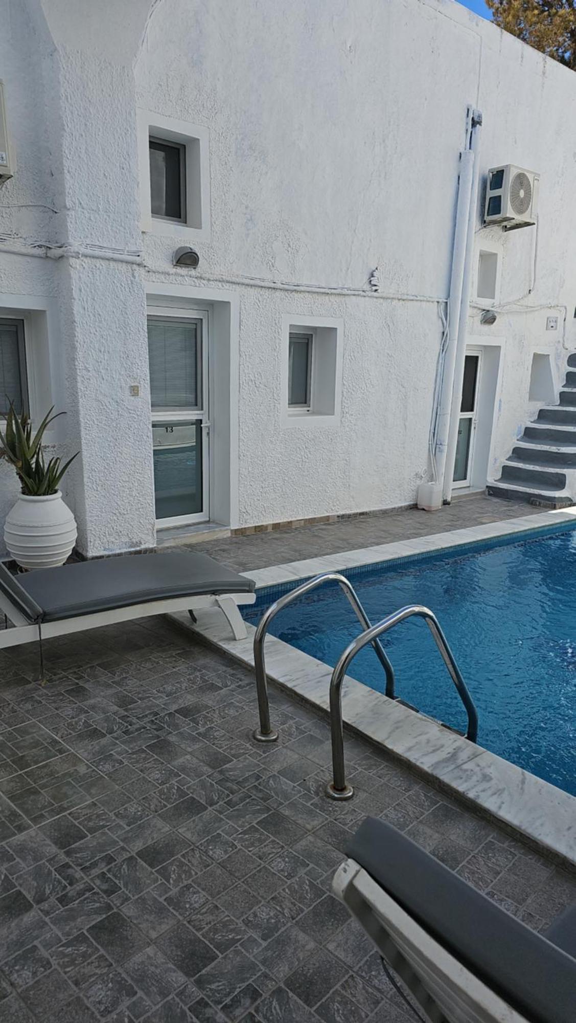 Unique Leta Apartment Fira  Exterior foto