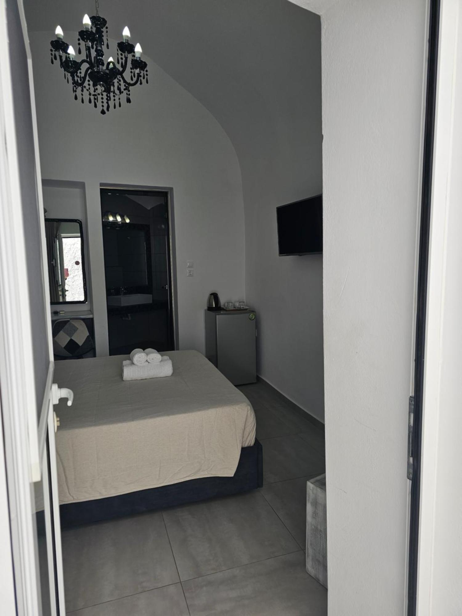 Unique Leta Apartment Fira  Exterior foto