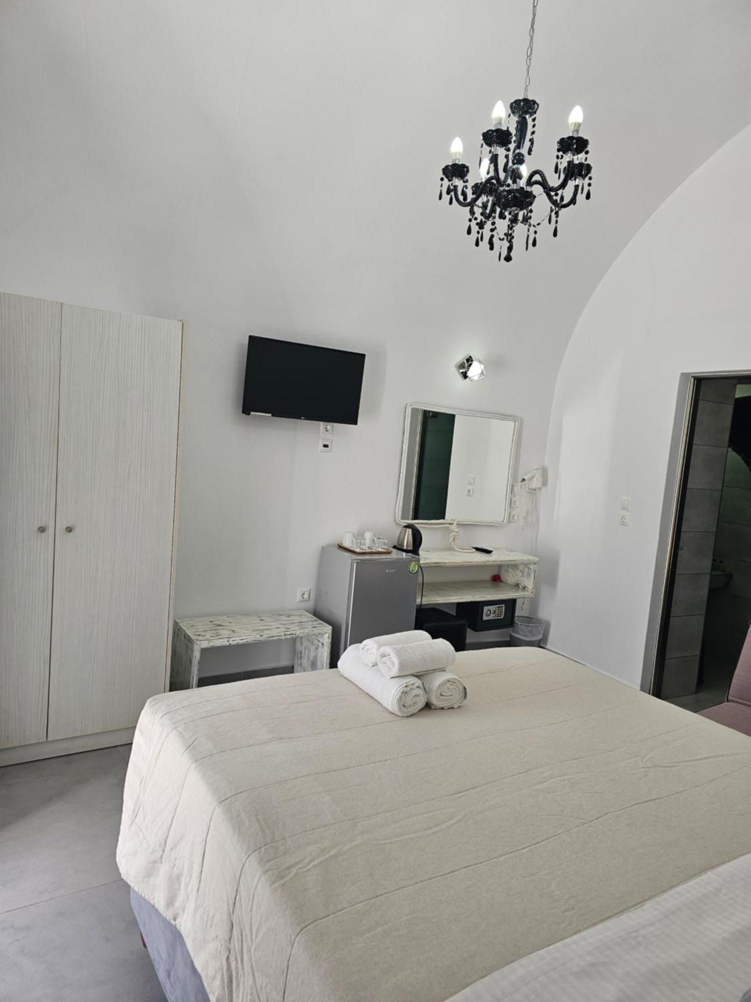 Unique Leta Apartment Fira  Exterior foto