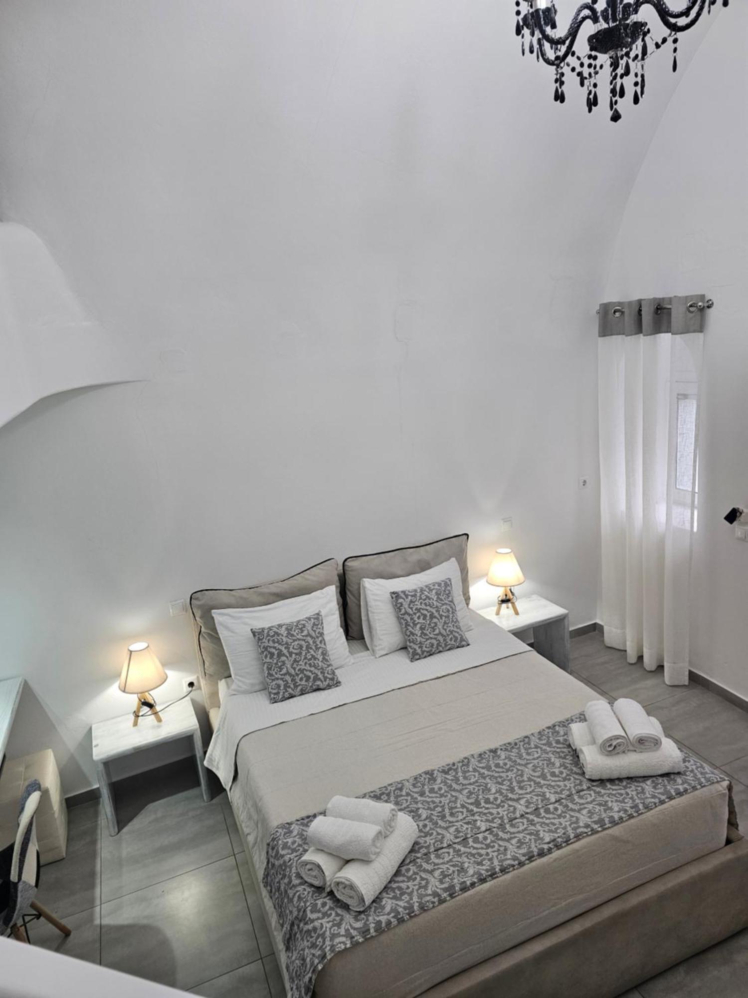 Unique Leta Apartment Fira  Exterior foto